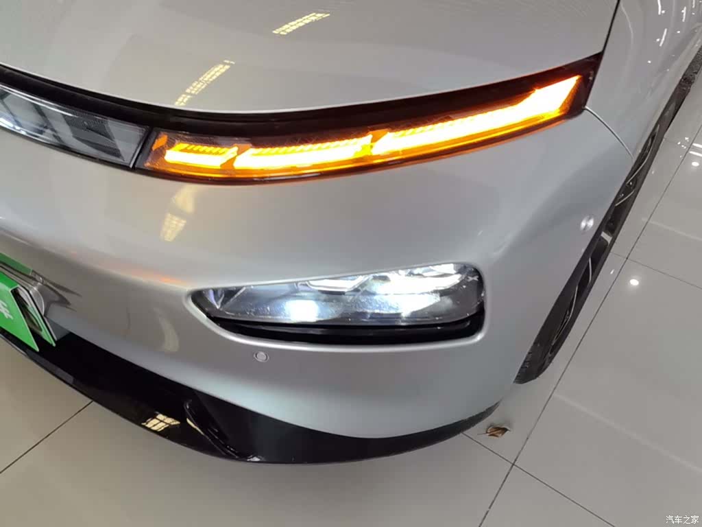 Xpeng P7, 2021 24