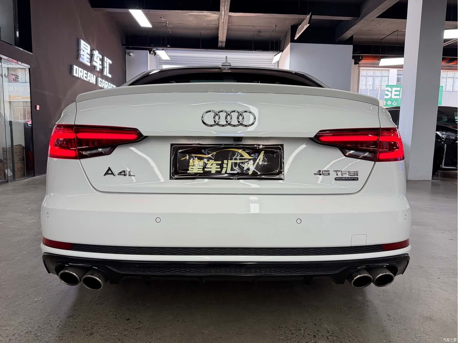 Audi A4L, 2018 12