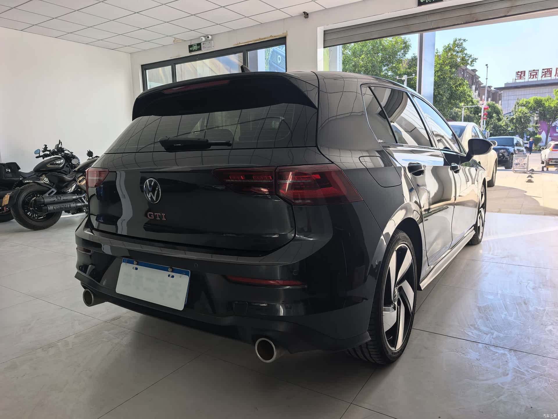 Volkswagen Golf, 2023 12