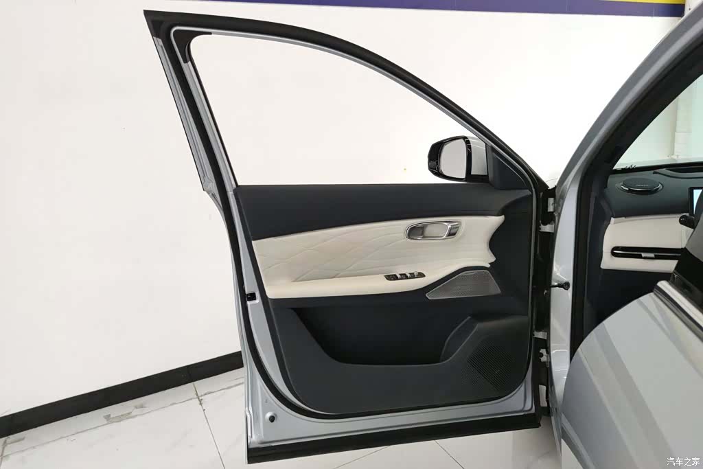 Geely 7, 2025 7
