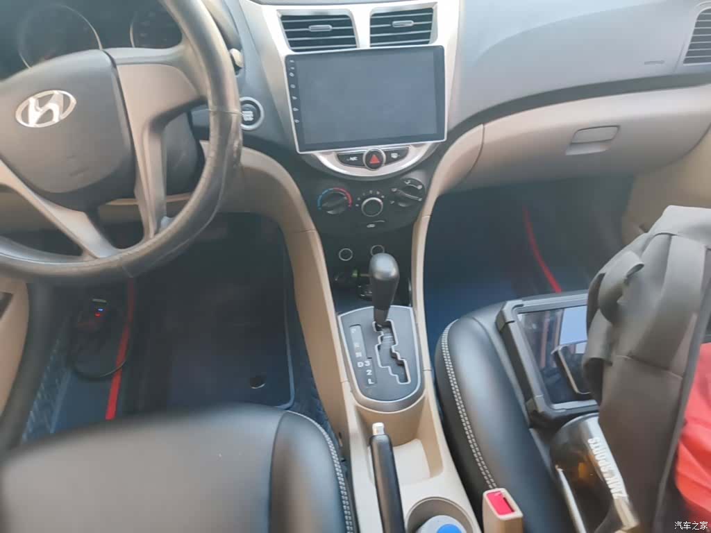 Hyundai GLX, 2016 14