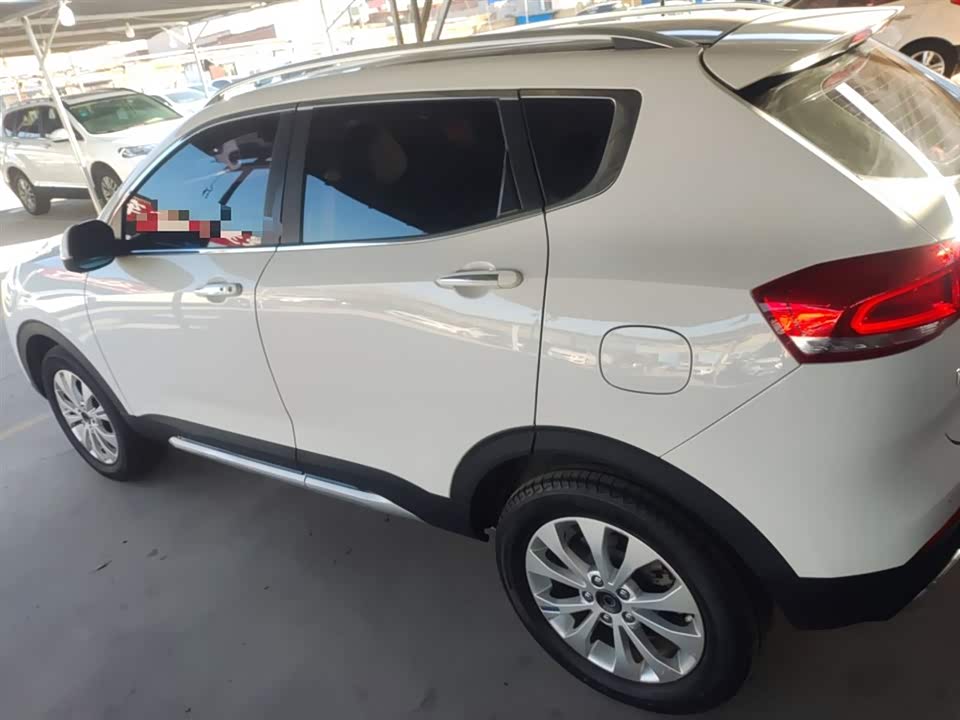 Haval H2s