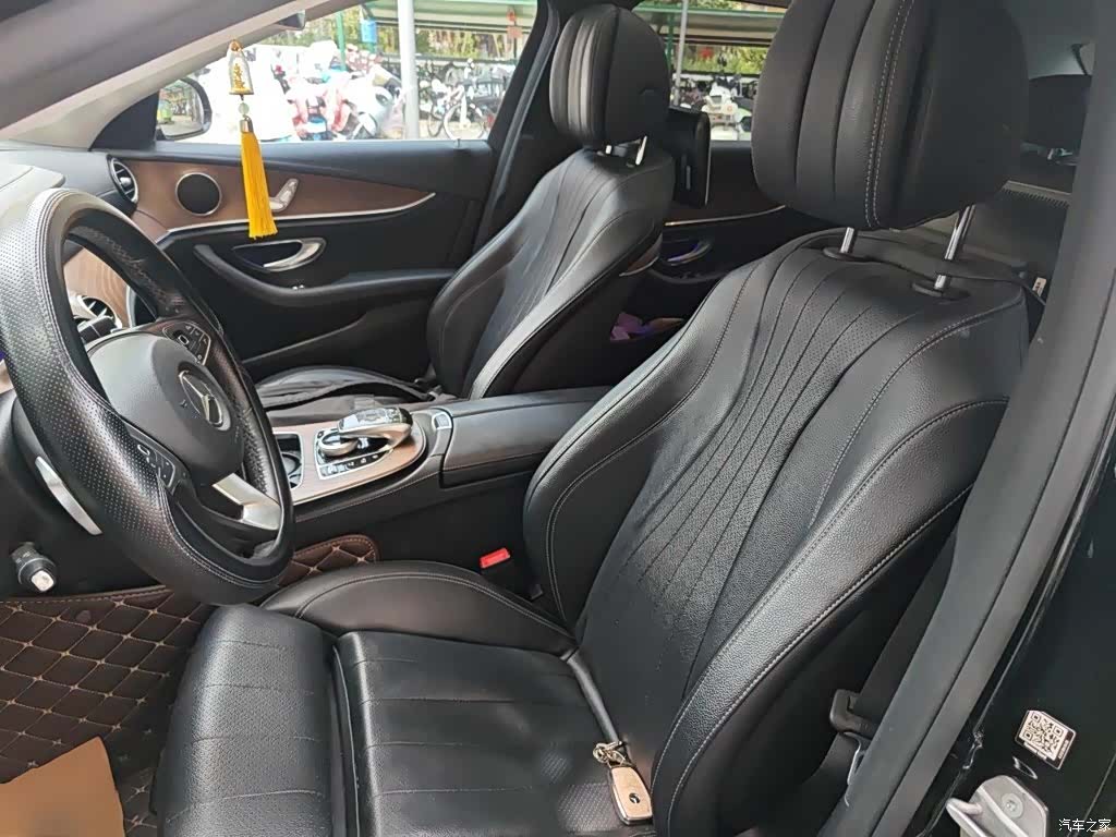 Mercedes-Benz E-Class, 2018 12