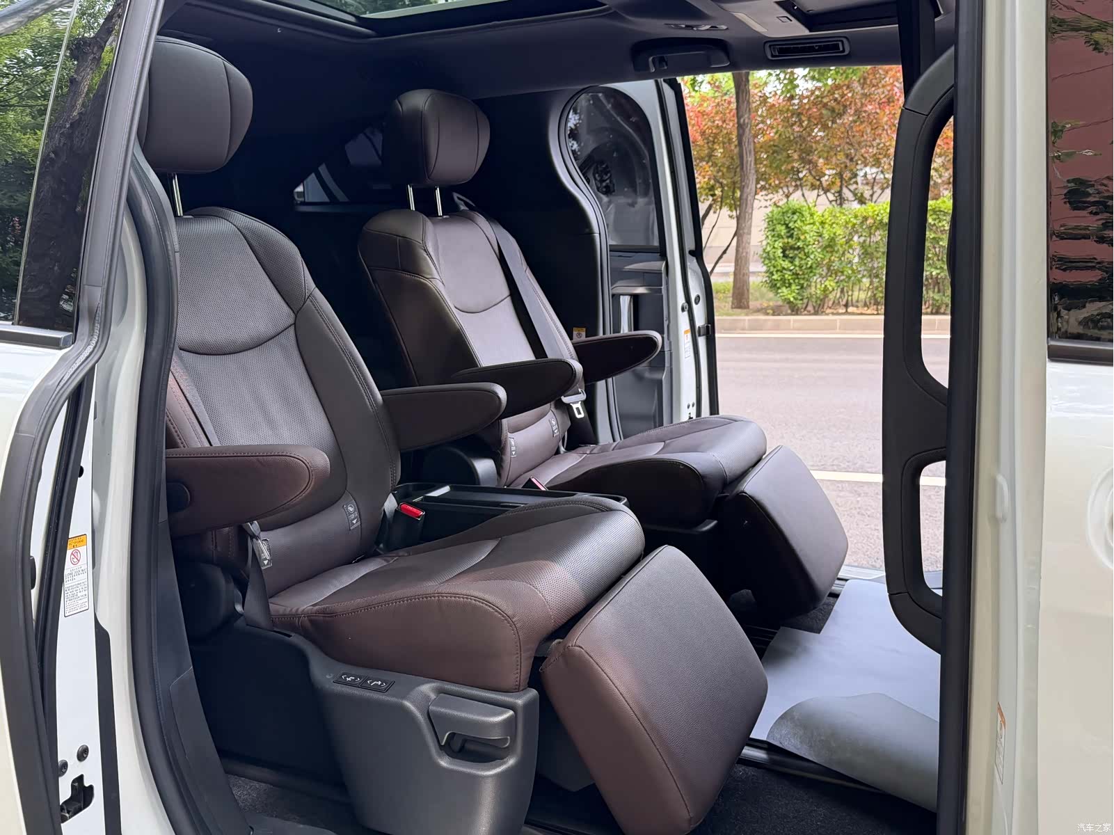 Toyota Sienna, 2023 8