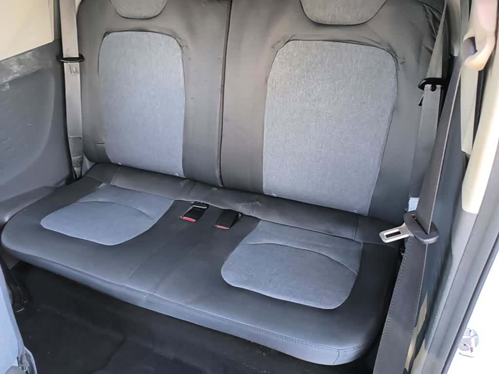 Wuling MINIEV, 2022 17