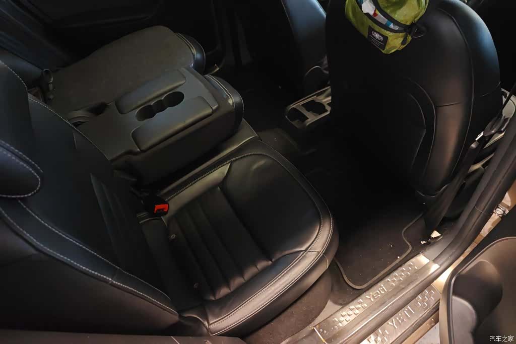 Skoda Yeti, 2017 11