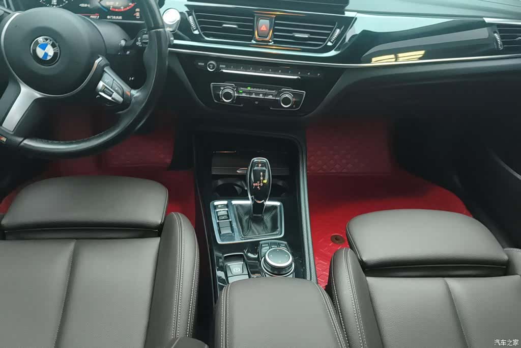 BMW 1 Series, 2022 16