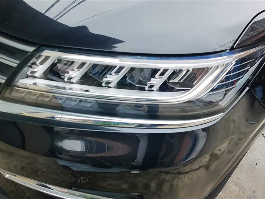 Roewe RX5