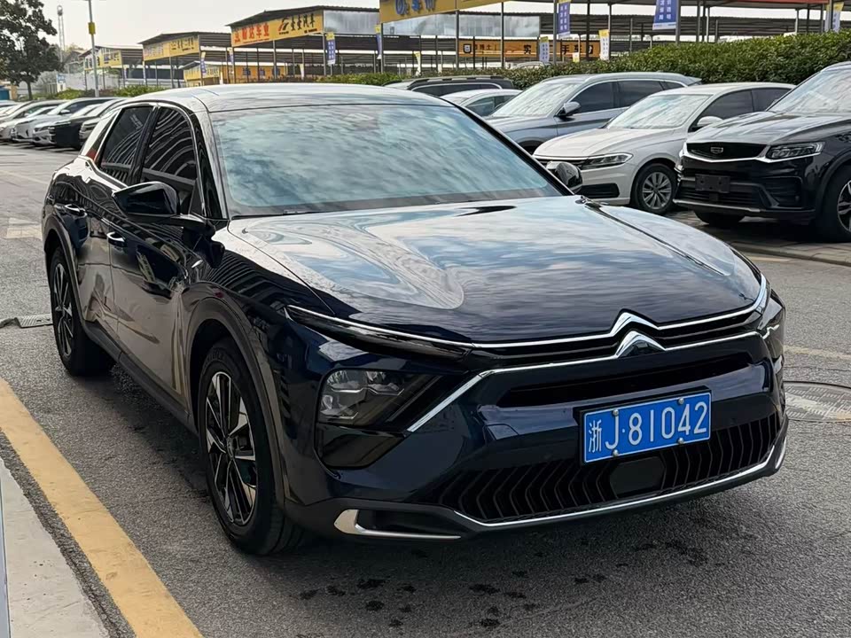 Citroen Versailles C5 X