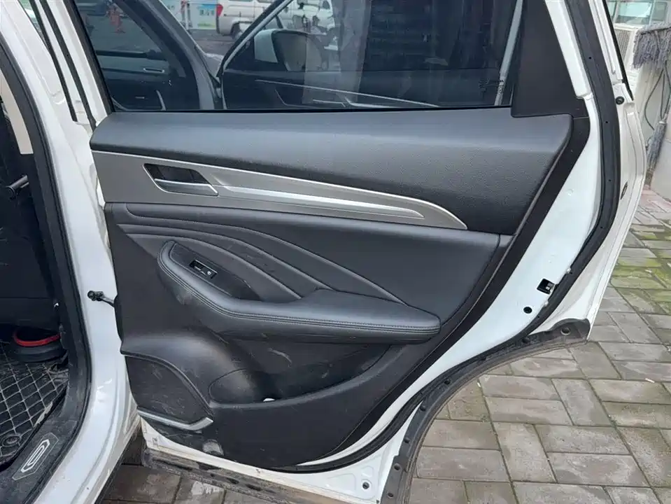 Haval F7 Haval F7