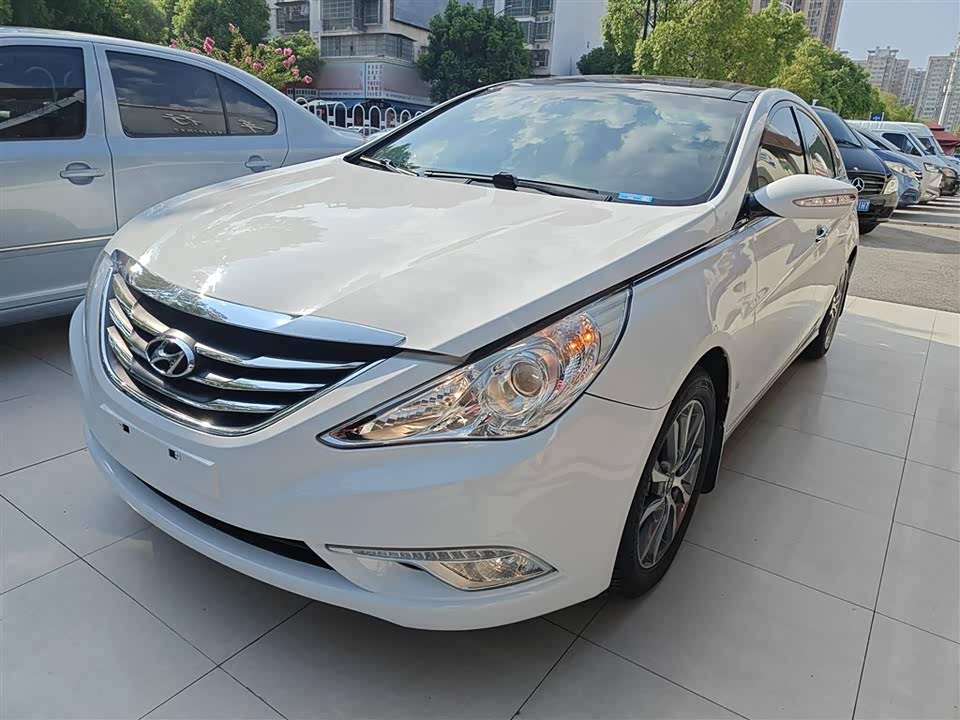 Hyundai Sonata Hyundai Sonata
