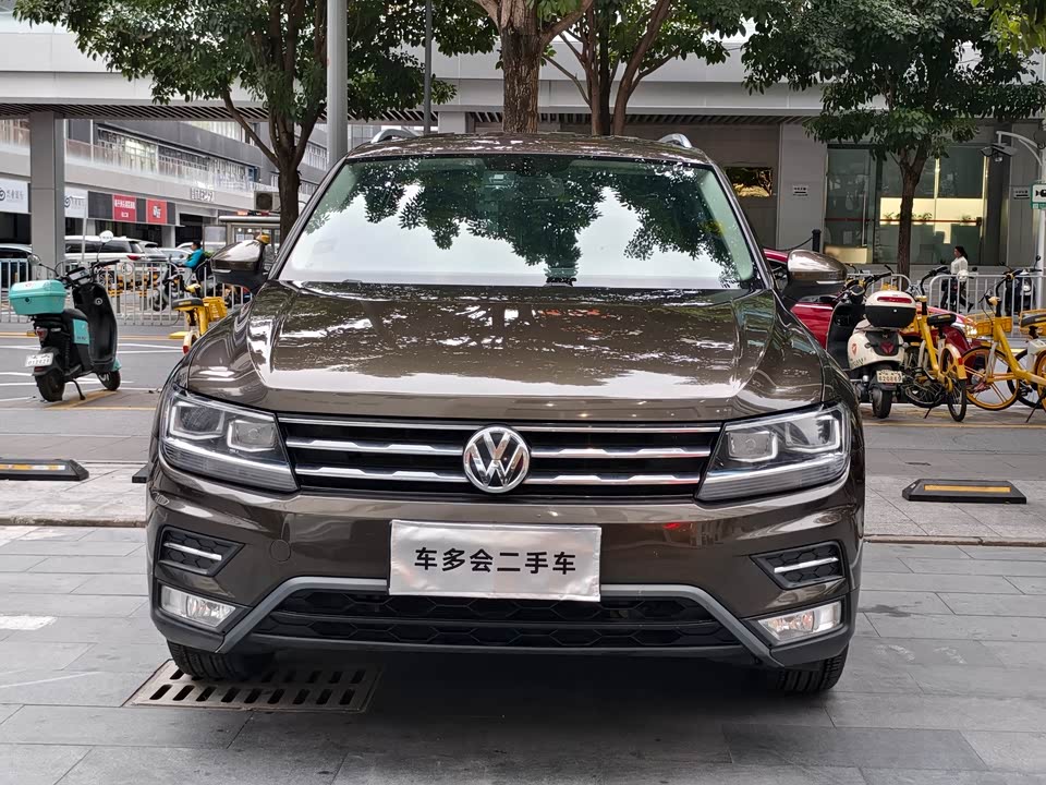 Volkswagen Tiguan L