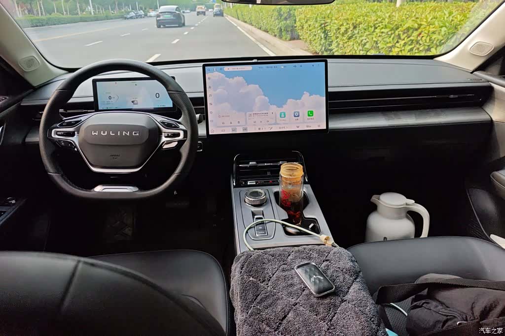 Wuling Starlight, 2024 12