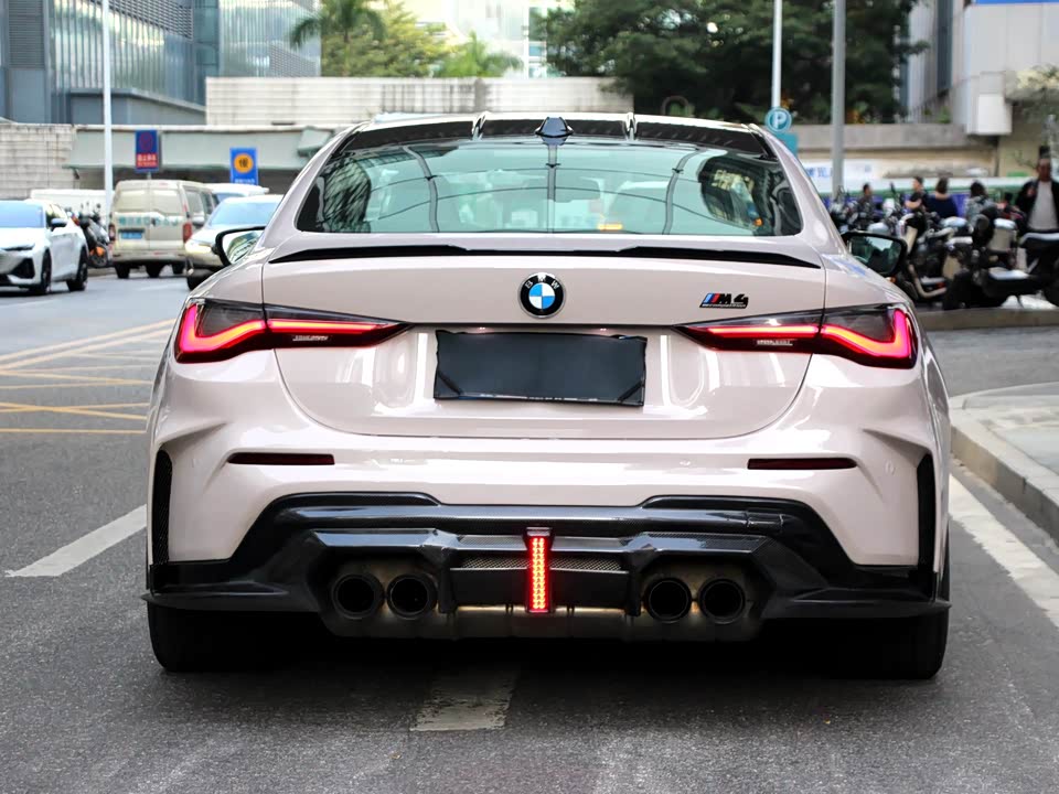 BMW M4