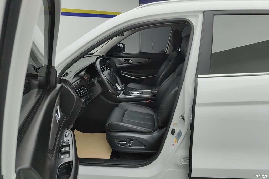 Changan CS75, 2023 9
