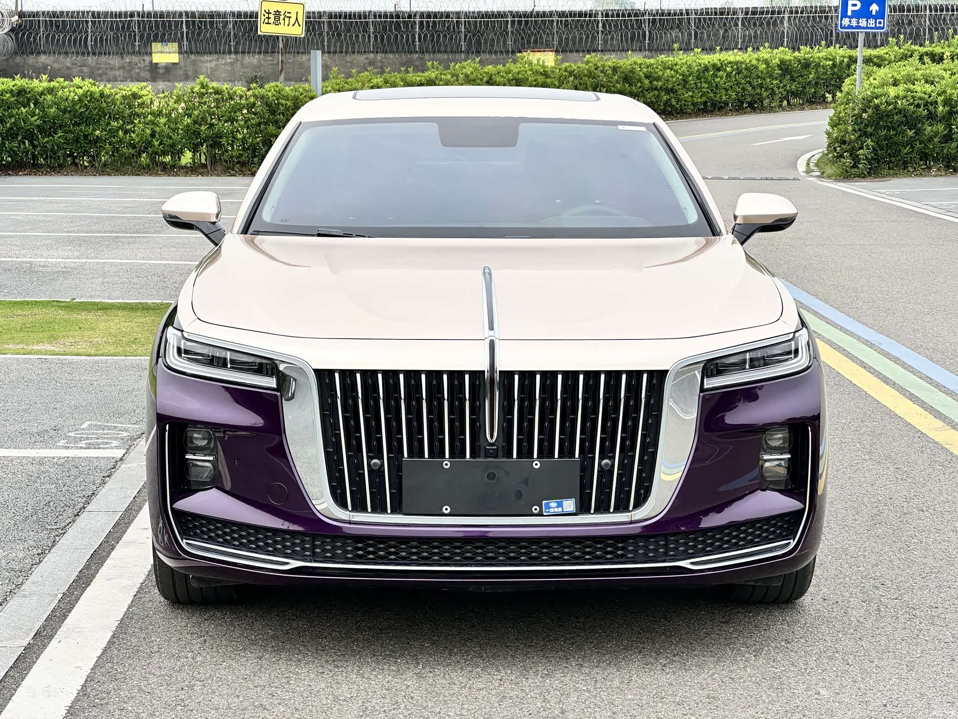 Hongqi H9, 2022 2