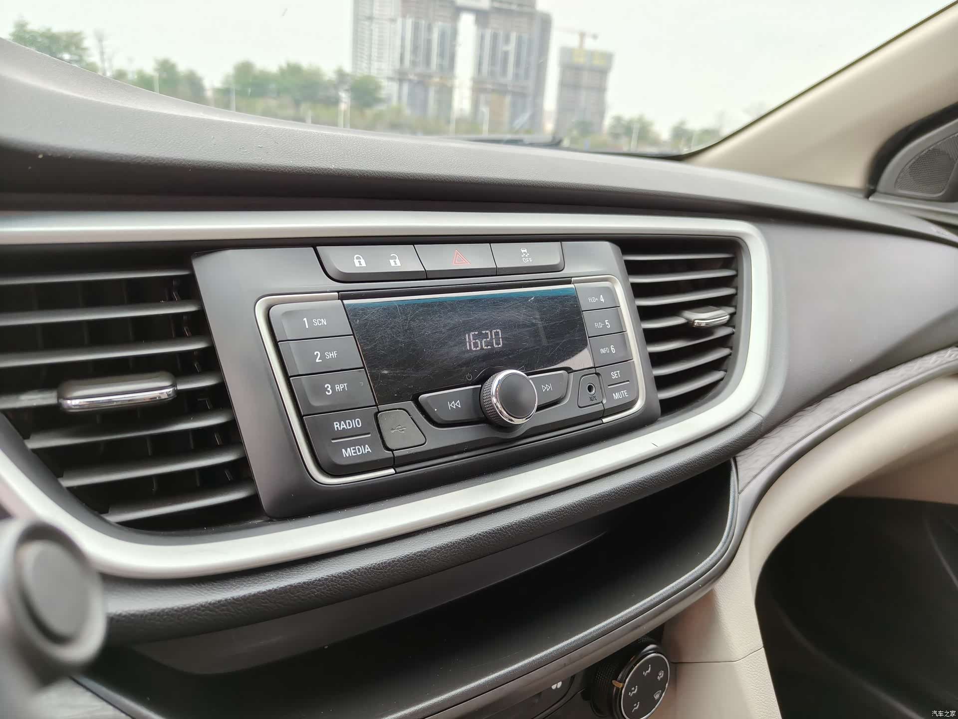 Buick 15N, 2017 9
