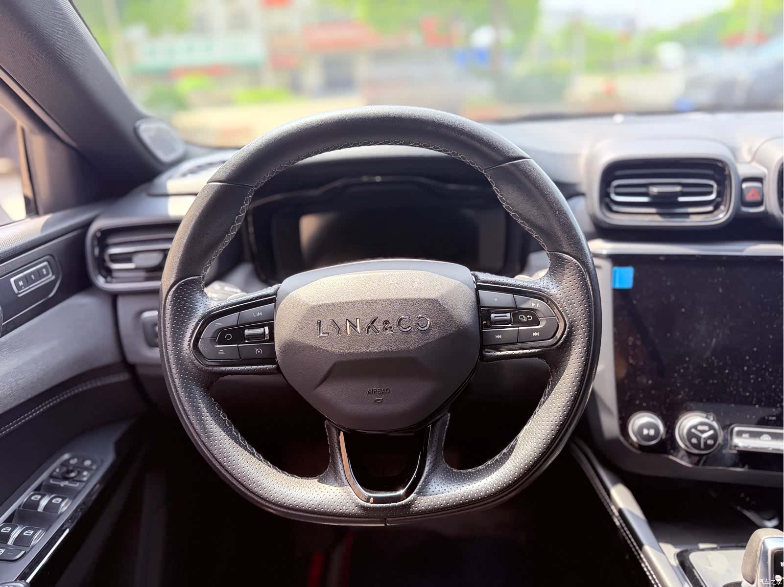 Lynk & Co 02, 2022 13