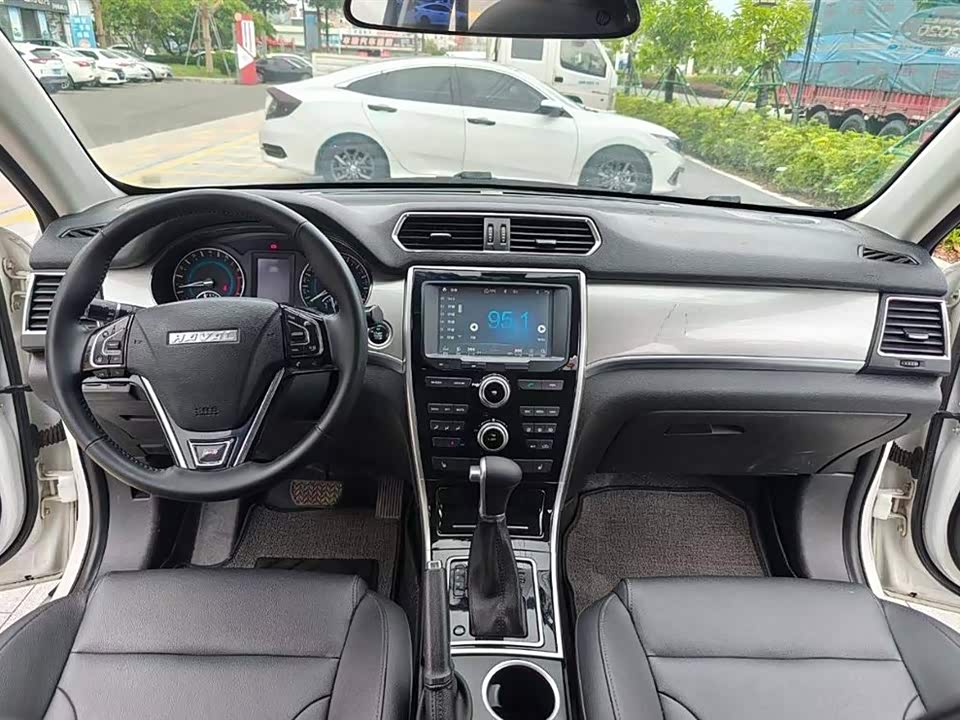 Haval H2