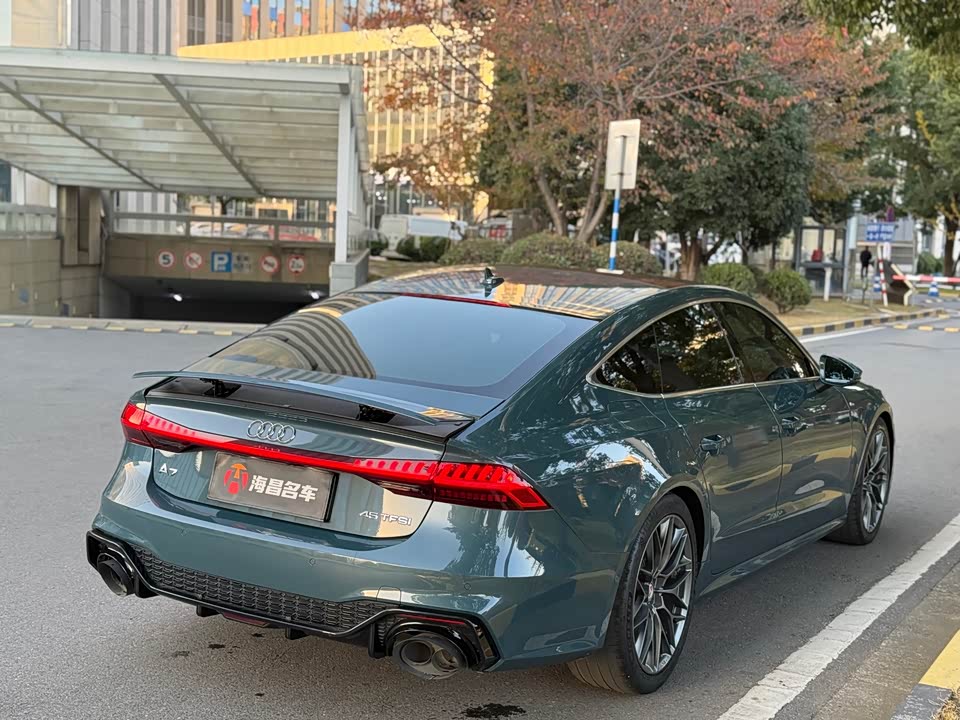 Audi A7