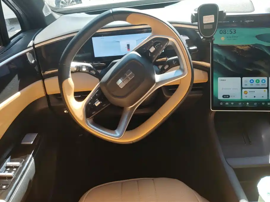 Geely Galaxy Galaxy L7