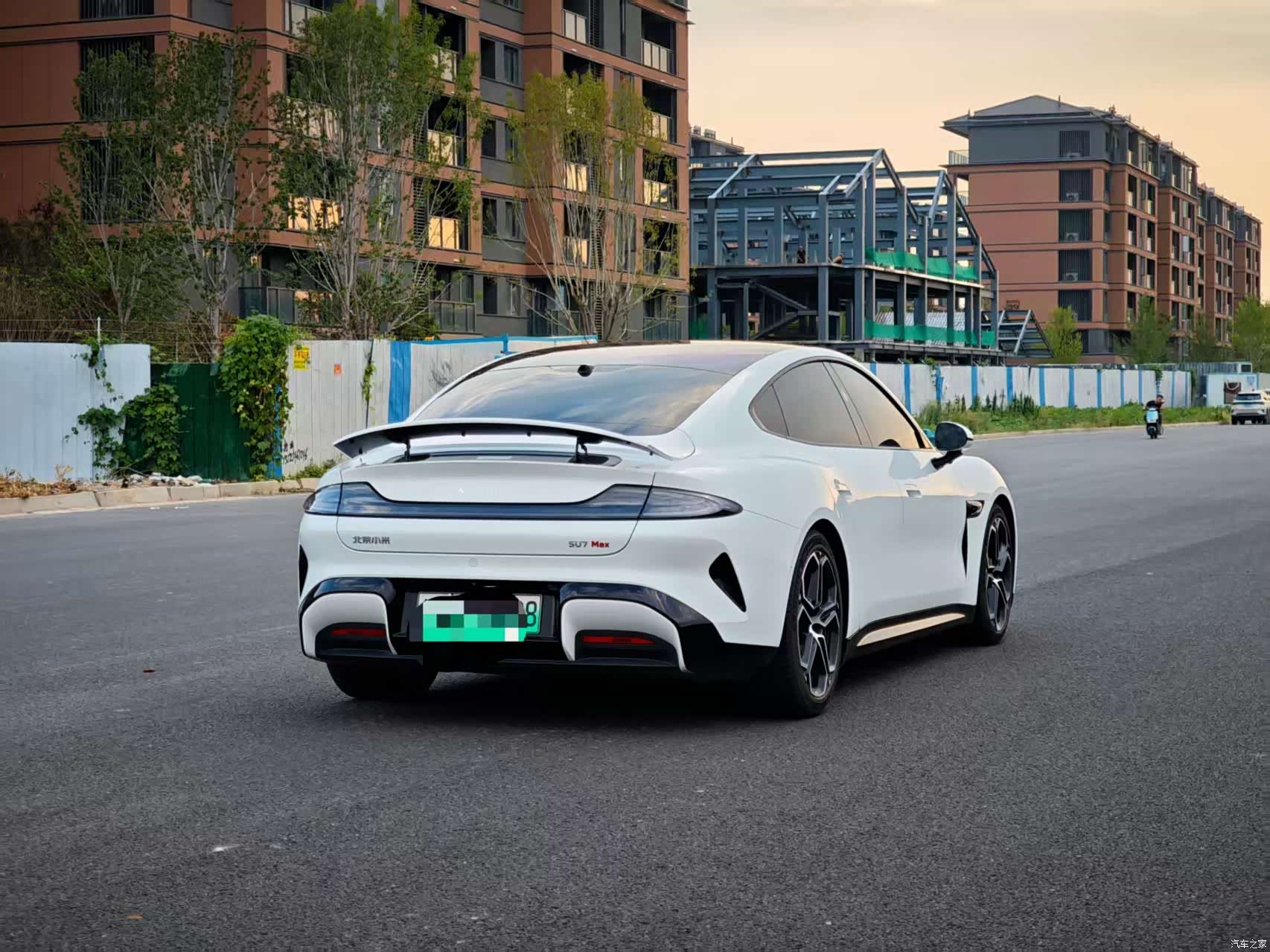 Xiaomi SU7, 2024 11