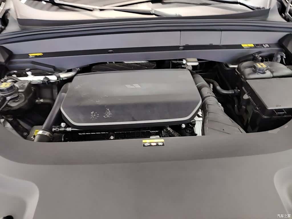 Li Auto L9, 2025 20