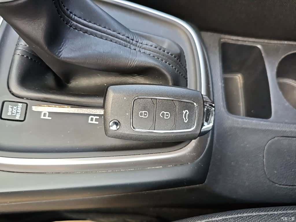 Kia K2, 2017 9