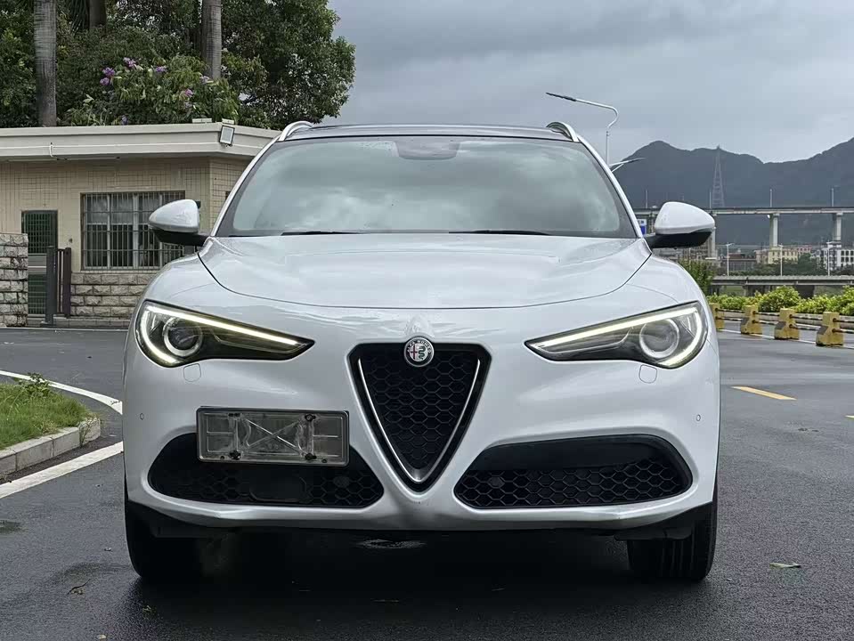 Alfa Romeo Stelvio