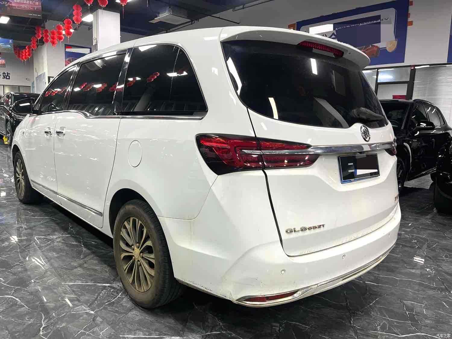Buick GL8, 2021 4