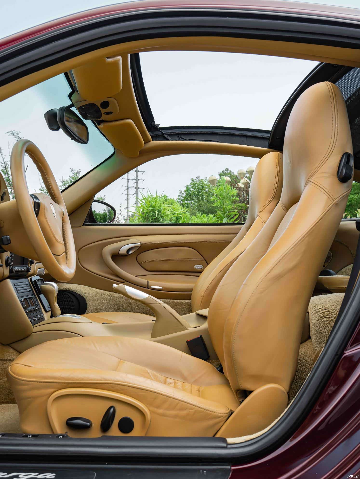 Porsche 911, 2004 13