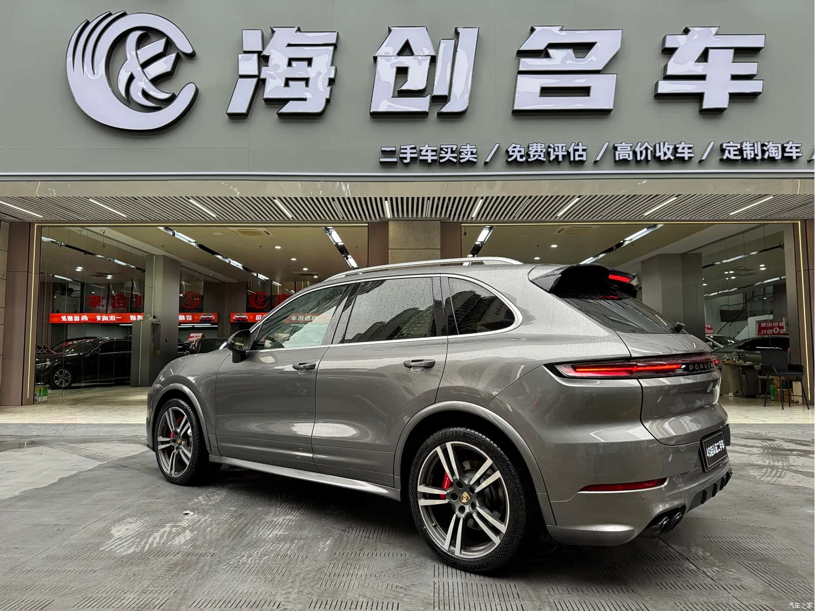 Porsche Cayenne, 2012 все фото