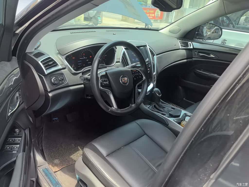 Cadillac SRX, 2015 16