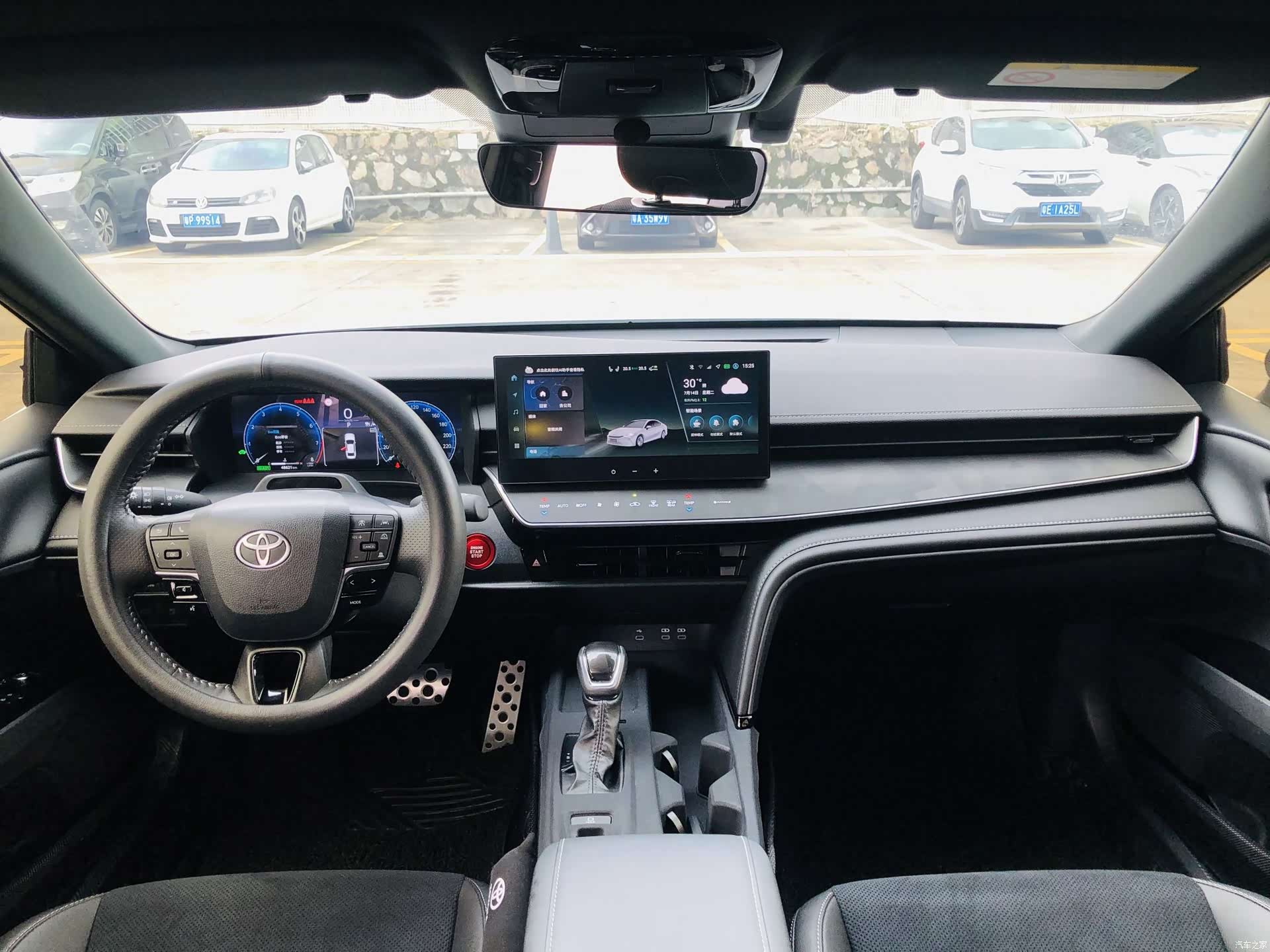 Toyota Camry, 2024 16