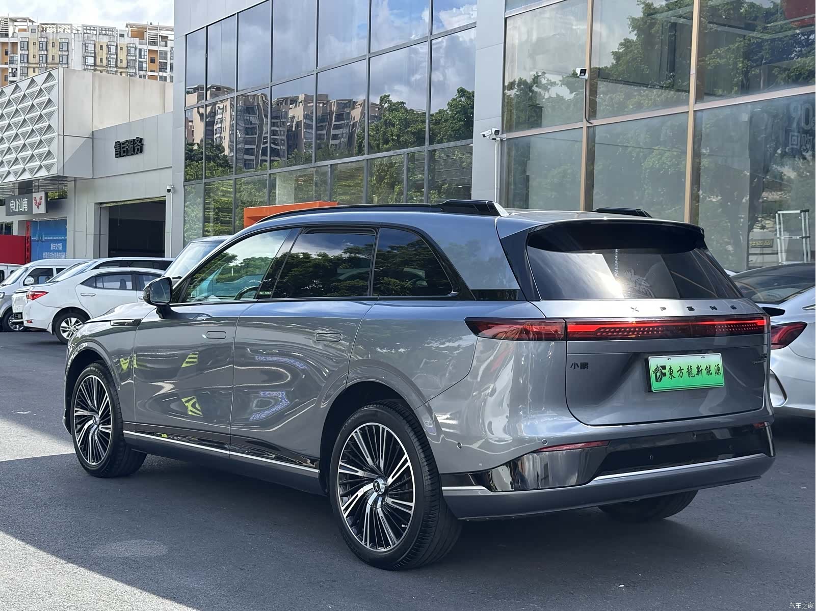 Xpeng G9, 2022 все фото