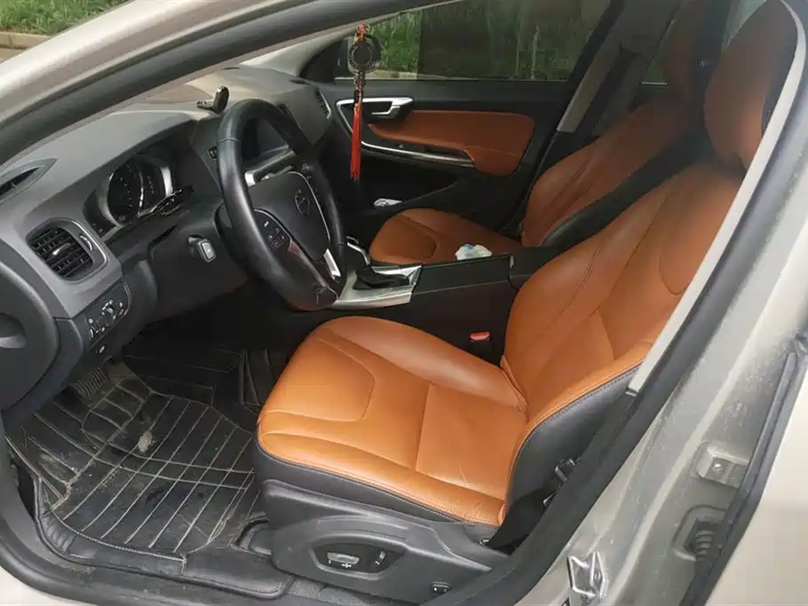 Volvo S60 Volvo S60