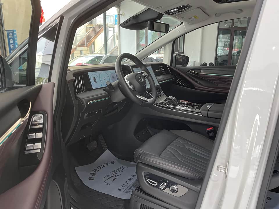 Trumpchi Trumpchi M8