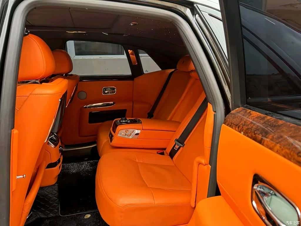 Rolls-Royce Ghost, 2011 9