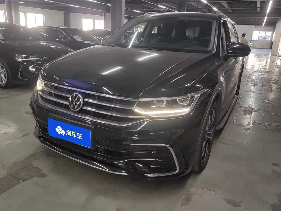Volkswagen Tiguan L