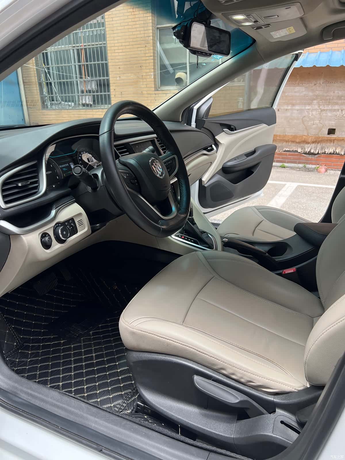 Buick V, 2020 7