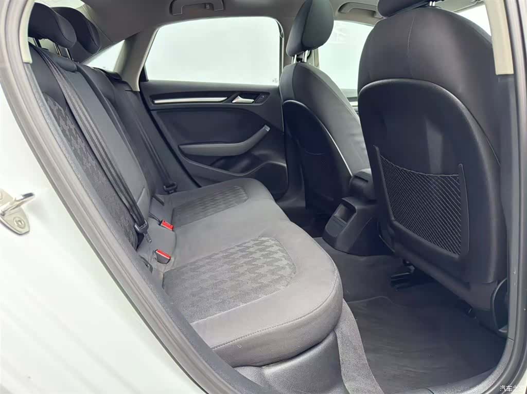 Audi A3, 2015 12