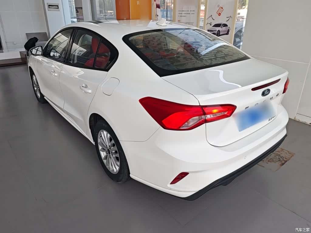 Ford Focus, 2020 все фото