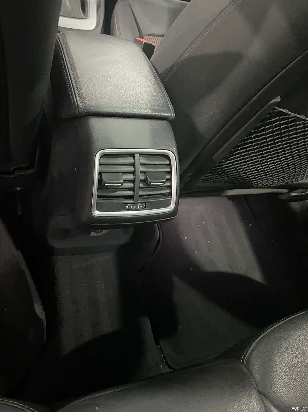 Audi Q3, 2019 10