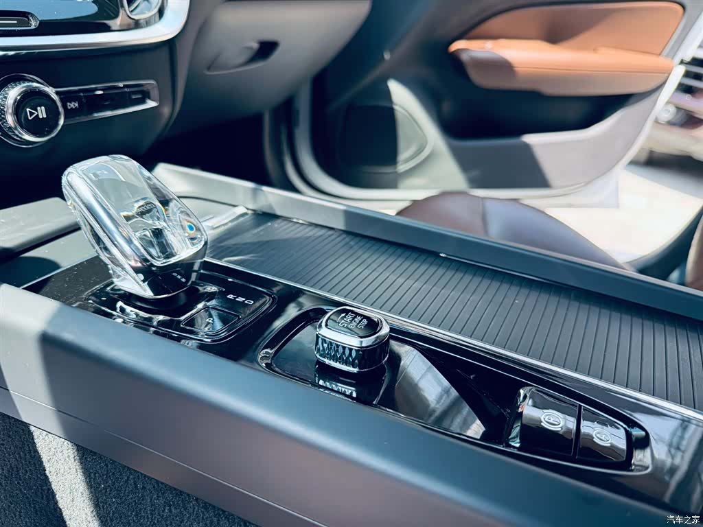 Volvo S60, 2023 9