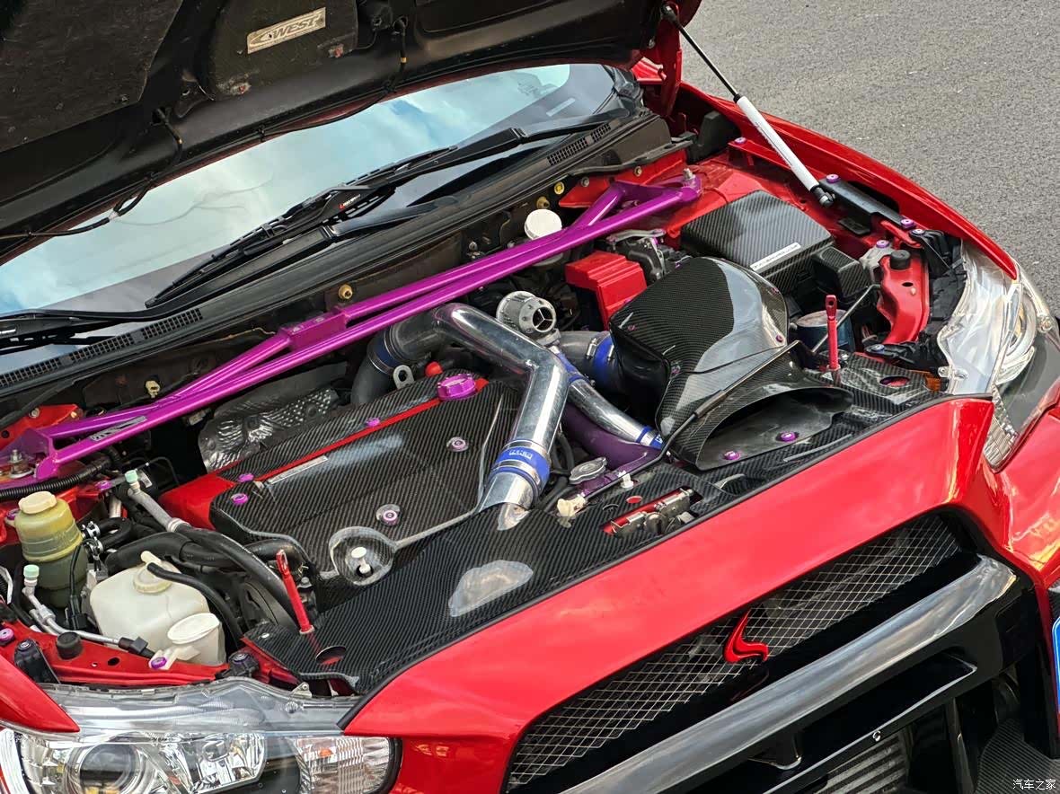 Mitsubishi LANCER, 2011 14