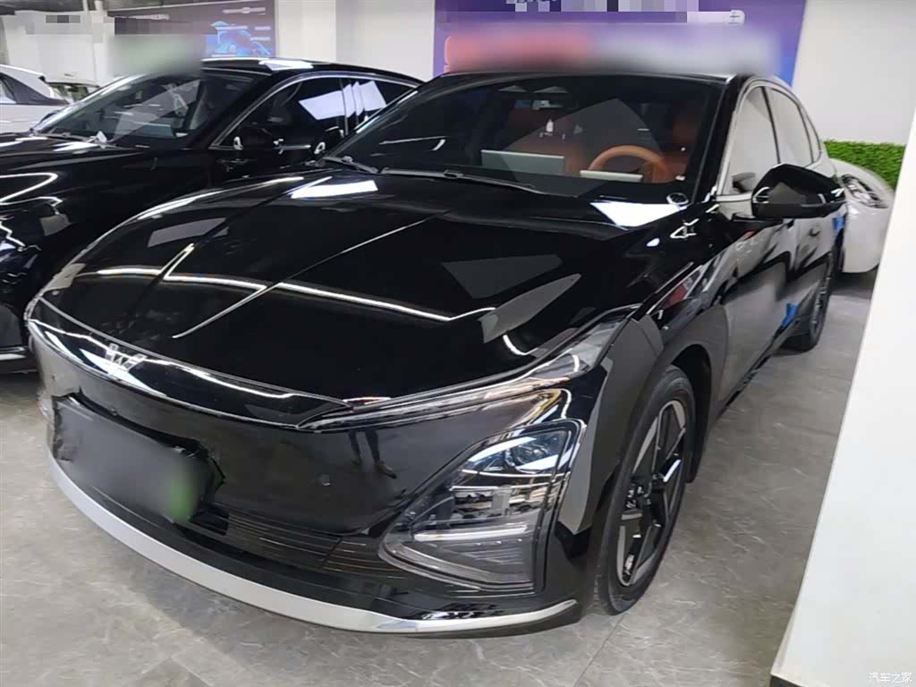 Wuling Starlight, 2025 1