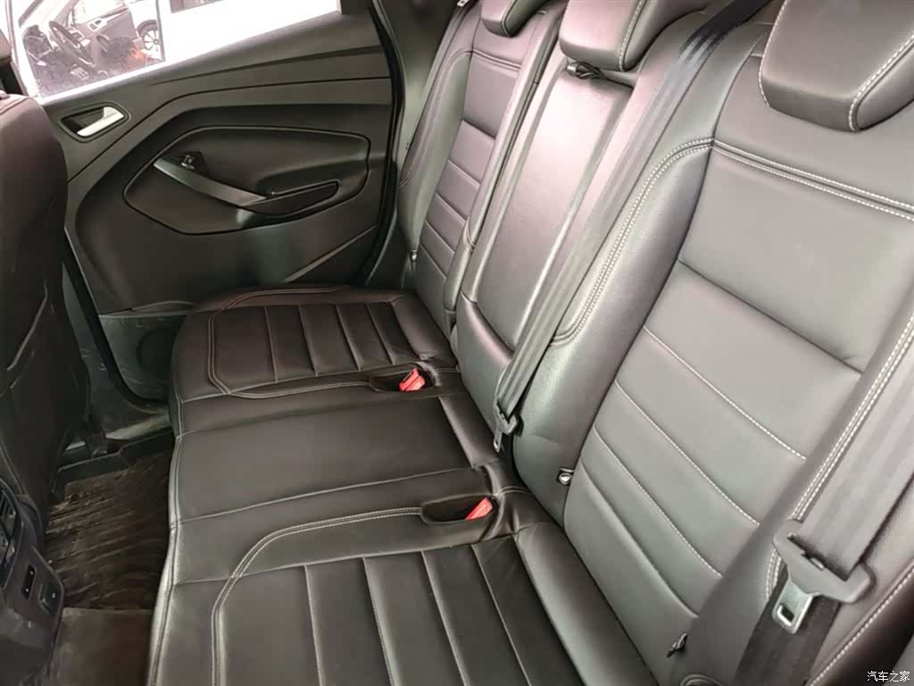 Ford Kuga, 2018 17