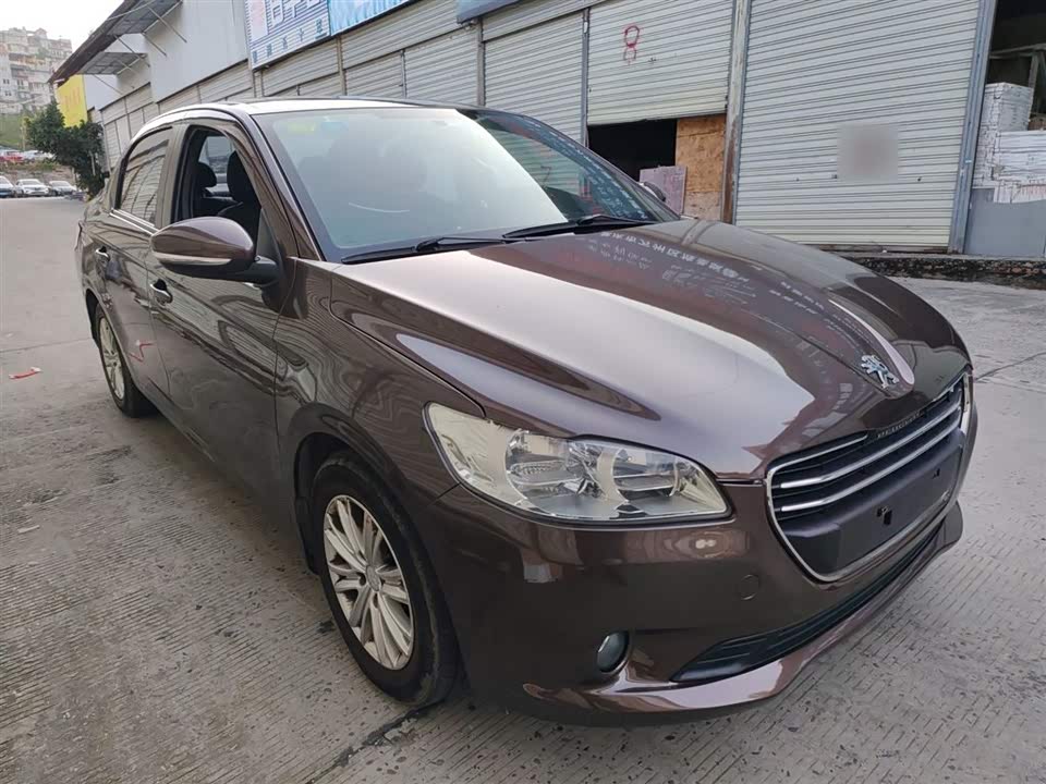 Peugeot 301