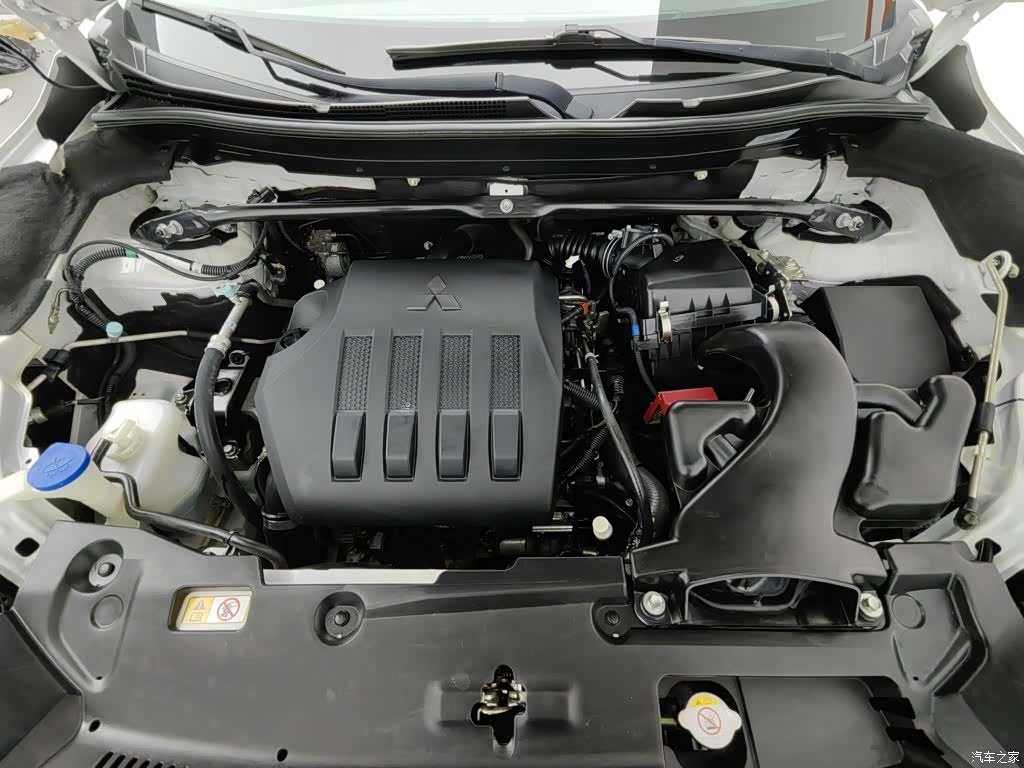 Mitsubishi V, 2019 6
