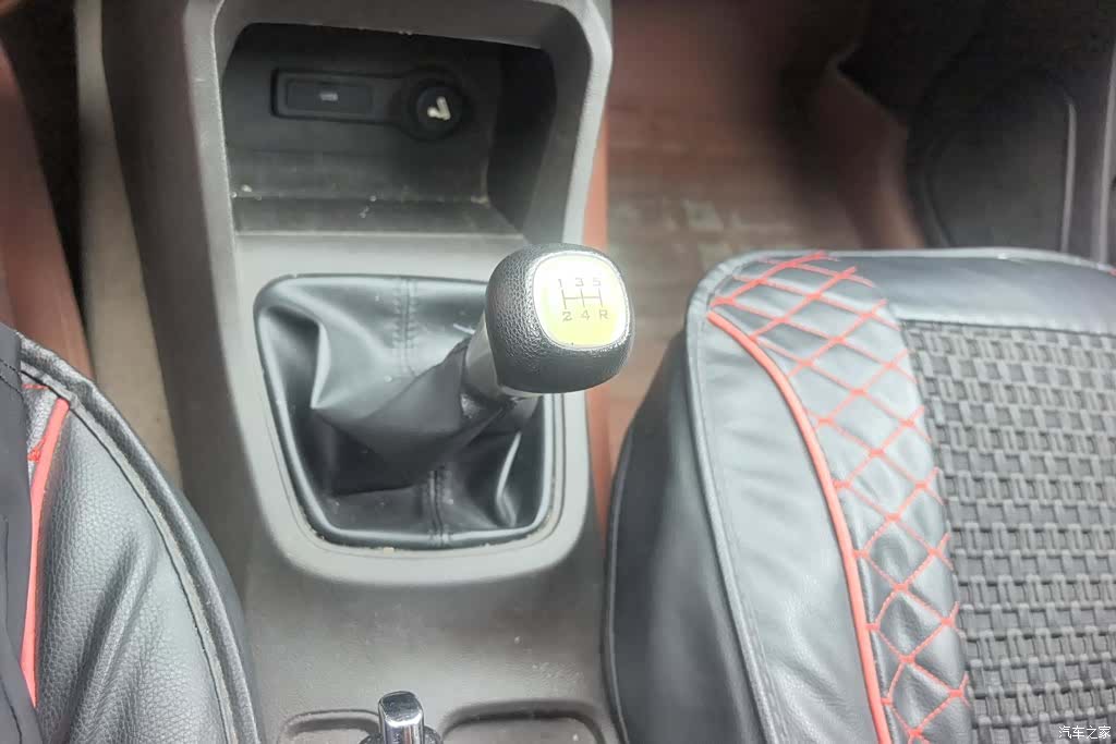 Wuling Hongguang, 2019 15